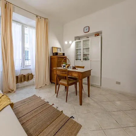 Διαμέρισμα H11 Downtown 119 - Centro *
